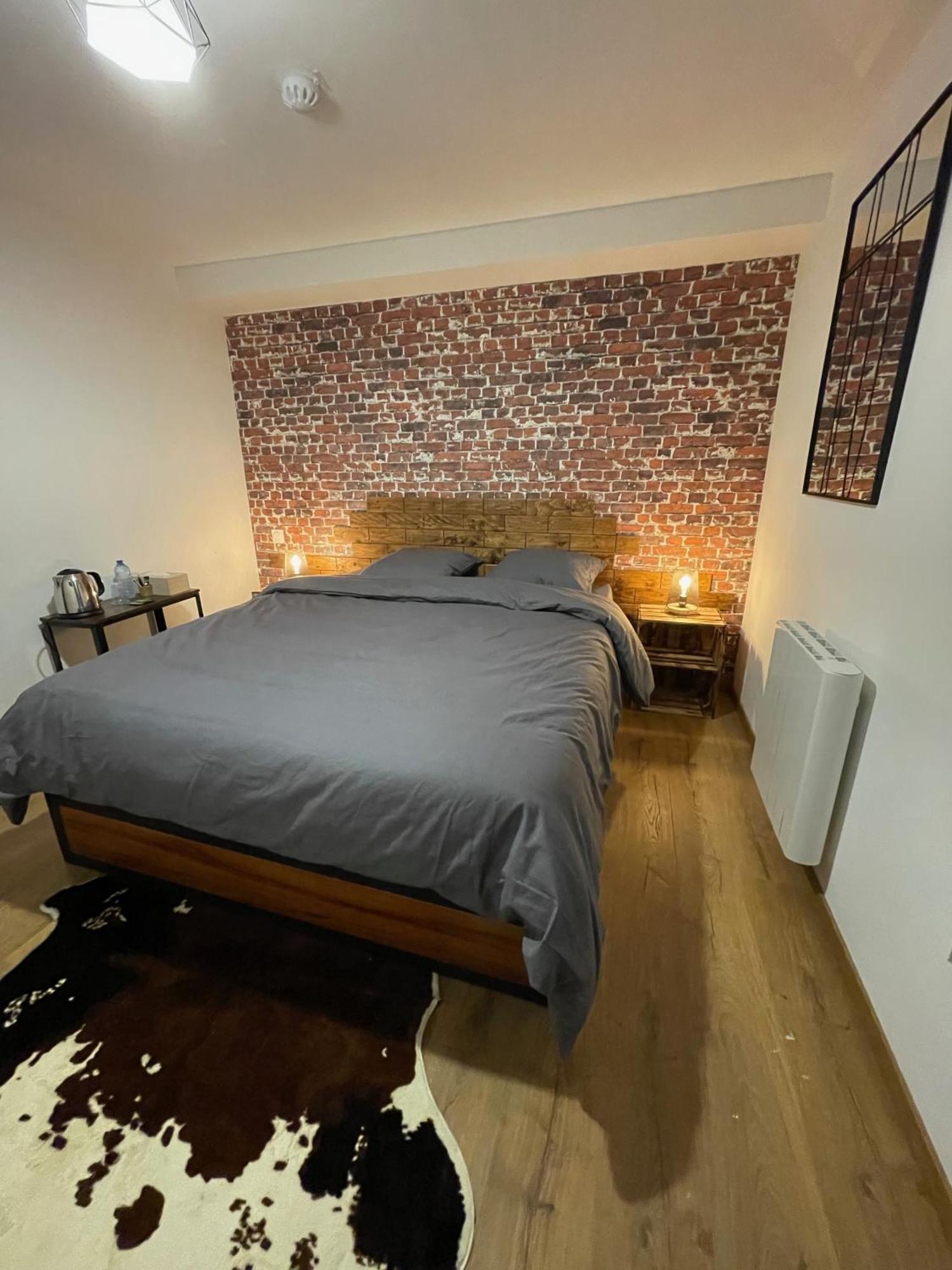L'Auberge De Papa Auzouville-sur-Ry ภายนอก รูปภาพ